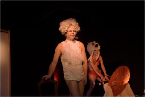 LA SYMPHONIE DU CORSET