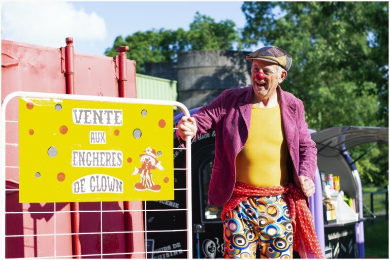 Le Troupeau de Points
clown amateur